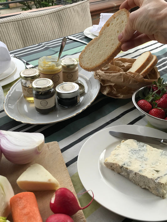 ☀️ L’estate in tavola: i sapori autentici della nostra tradizione