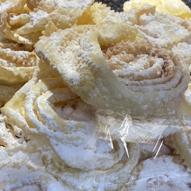 Le sfrappole: storia, origini e tradizioni di un dolce bolognese