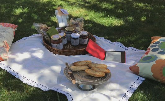 Come usare i nostri prodotti per picnic e cene sotto le stelle