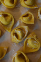 Tortellini bolognesi fatti a mano 38€/kg